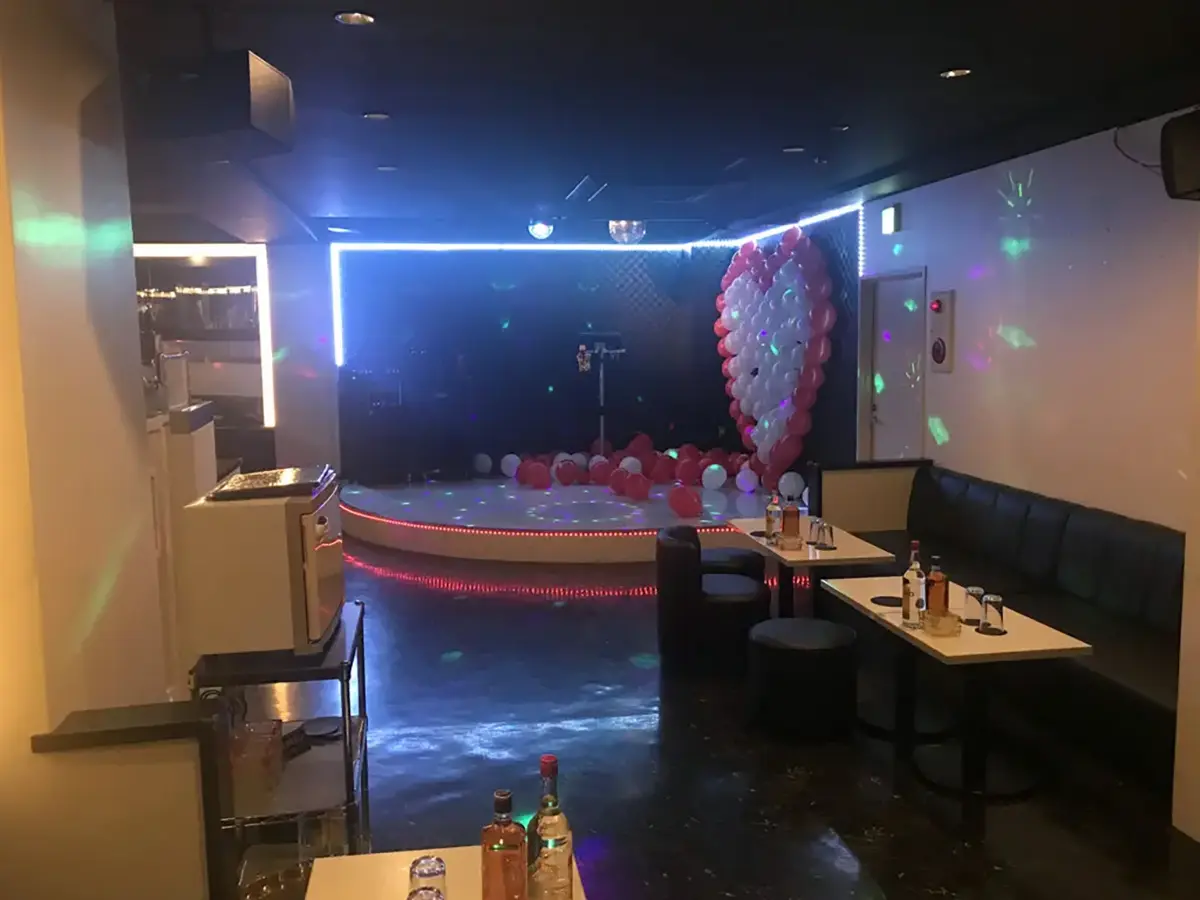 東京都江戸川区西小岩のフィリピンパブ Celebrities(セレブリティース)店舗写真