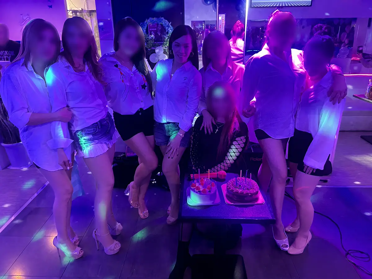 スコーピオンナイト・ハナ誕生日パーティー